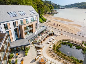 SALCOMBE BEACH CLUB